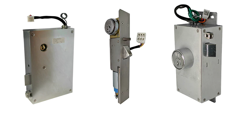 Locksmith For RR Fence Gates Brink Lock in Foothill Farms, CA