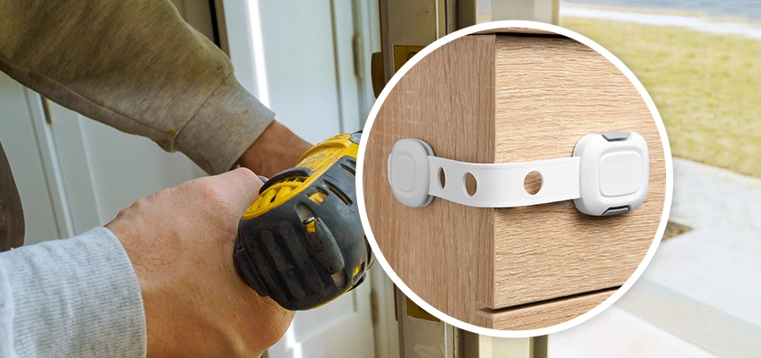 Childproof Sliding Door Locks in Foothill Farms, CA