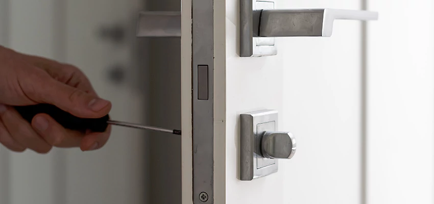 Key Programming Locksmith Open Now in Foothill Farms, California